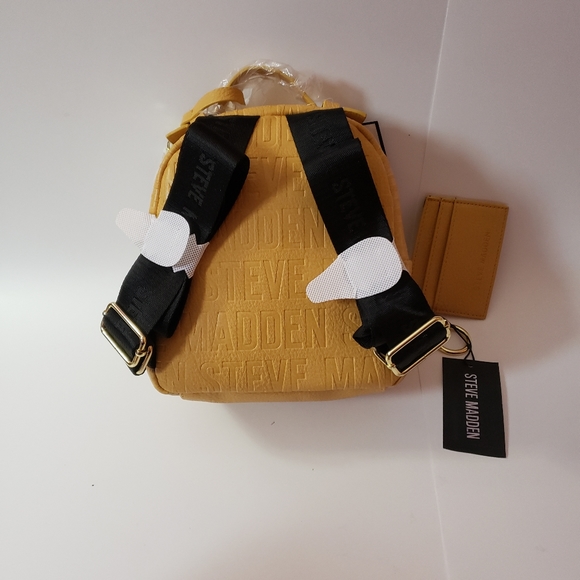 Backpack - Picture 3 of 3